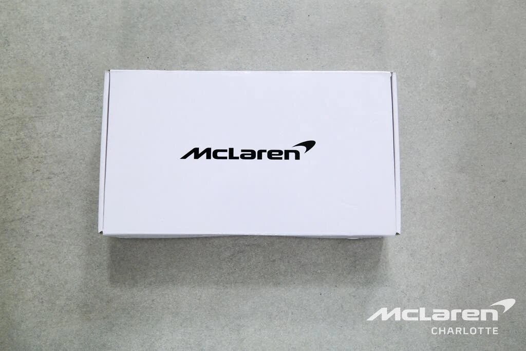 2026 McLaren 750S Spider - Image 22 of 31