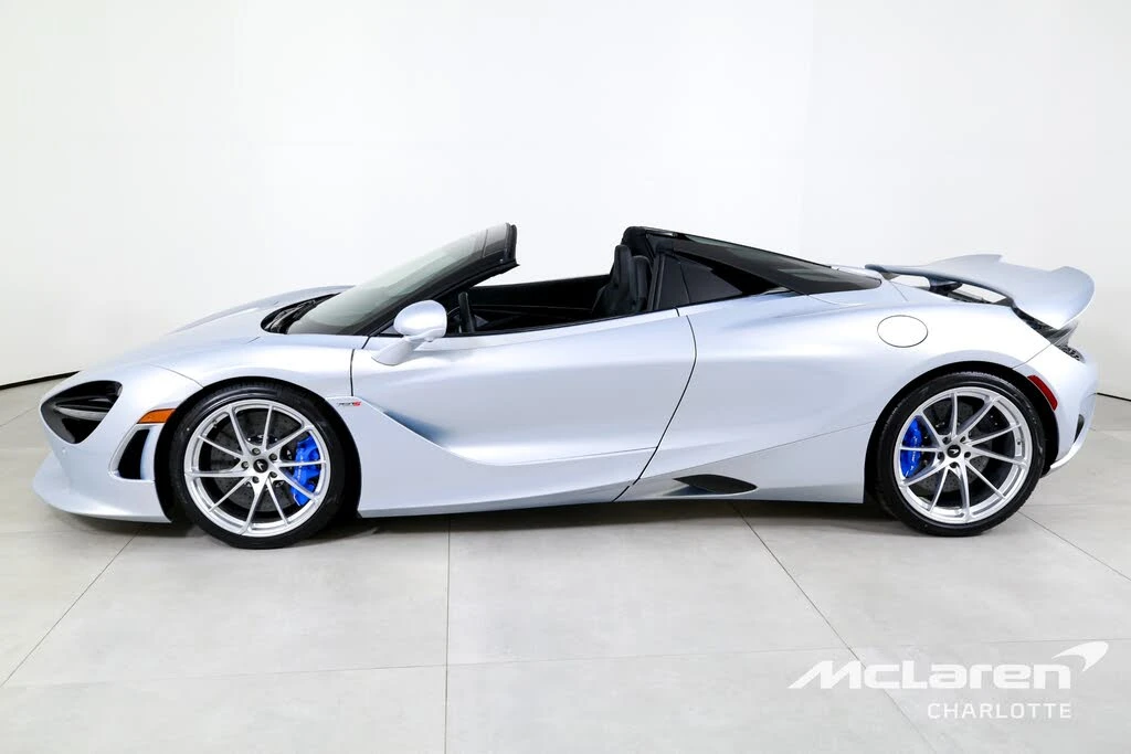 2026 McLaren 750S Spider - Image 7 of 31