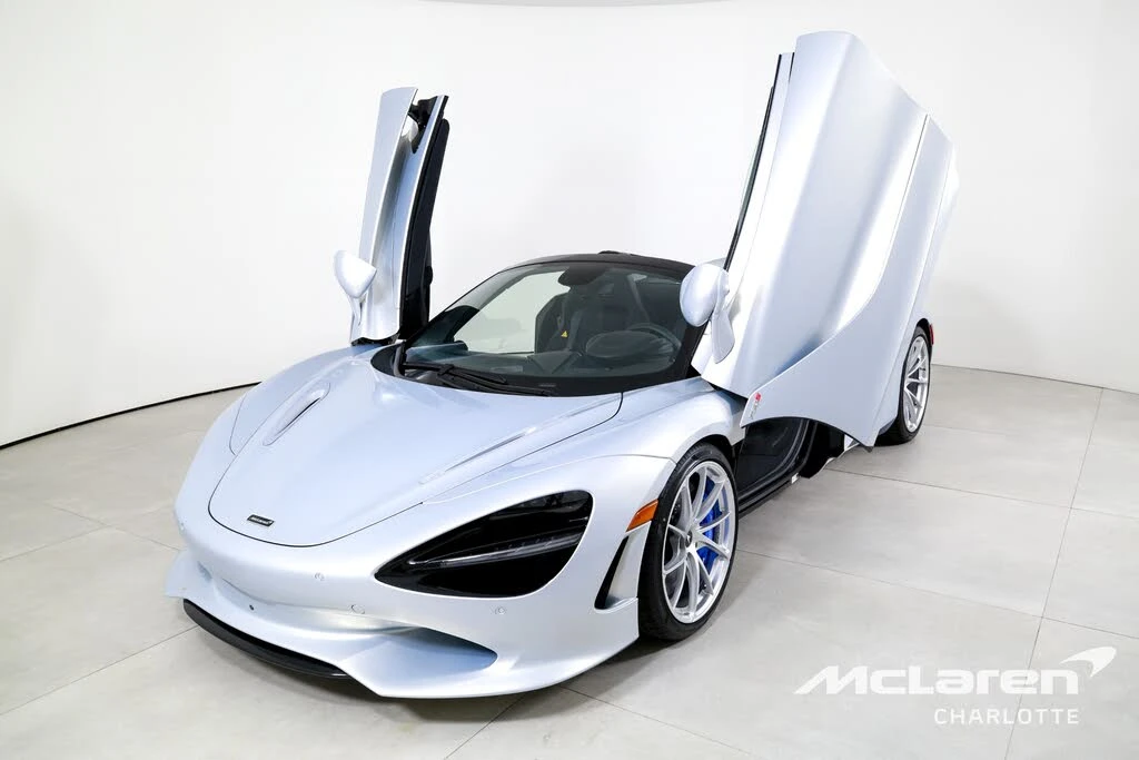 2026 McLaren 750S Spider - Image 6 of 31
