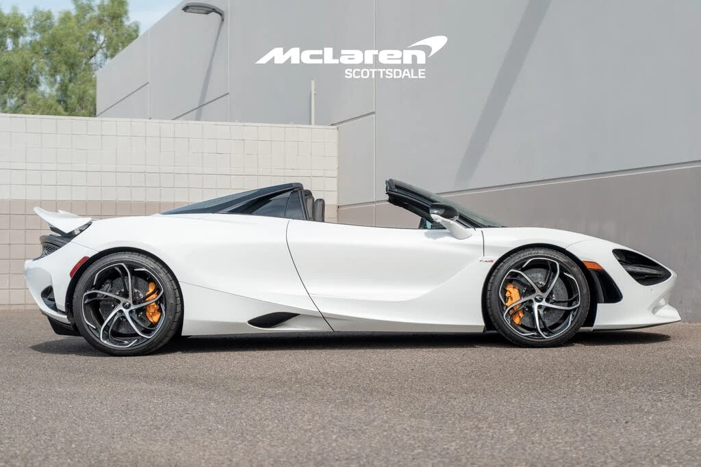 2026 McLaren 750S Spider - Image 8 of 31