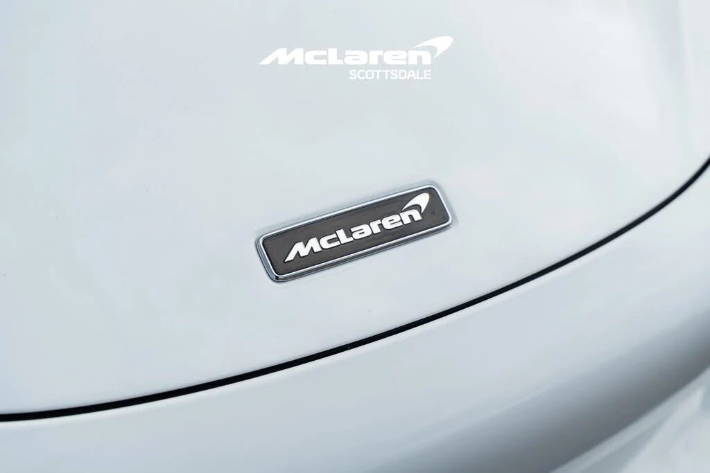 2026 McLaren 750S Spider - Image 19 of 31