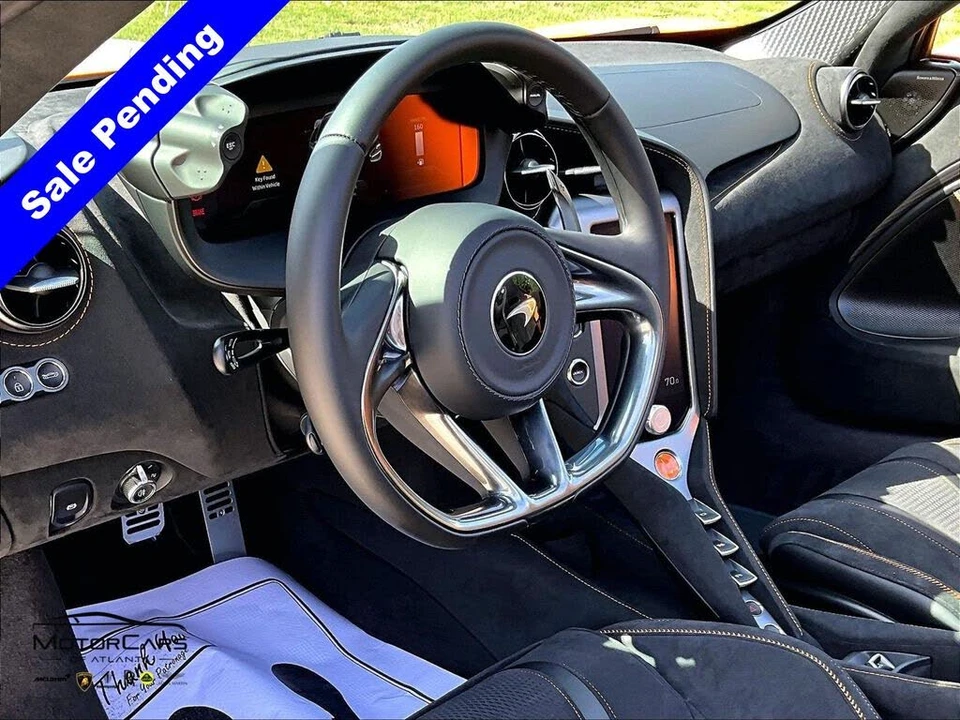 2026 McLaren 750S Spider - Image 12 of 26