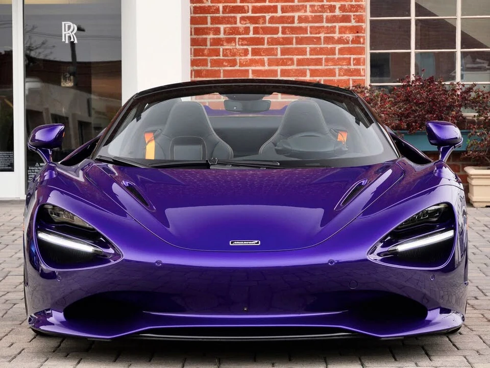 2026 McLaren 750S Spider - Image 2 of 29