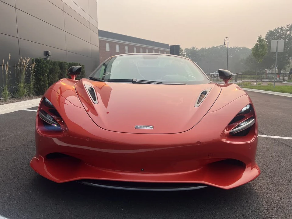 2026 McLaren 750S Spider - Image 7 of 20