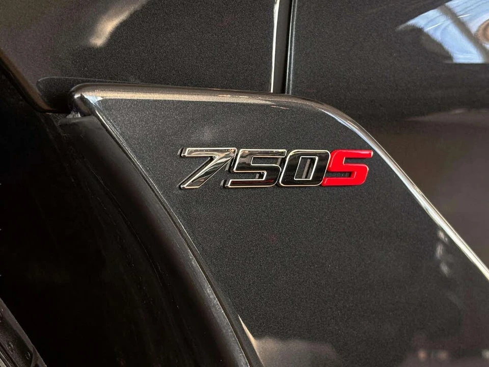 2026 McLaren 750S Spider - Image 16 of 31