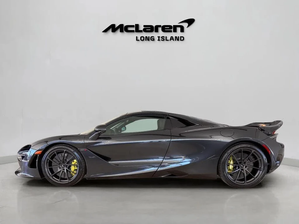 2026 McLaren 750S Spider - Image 3 of 31