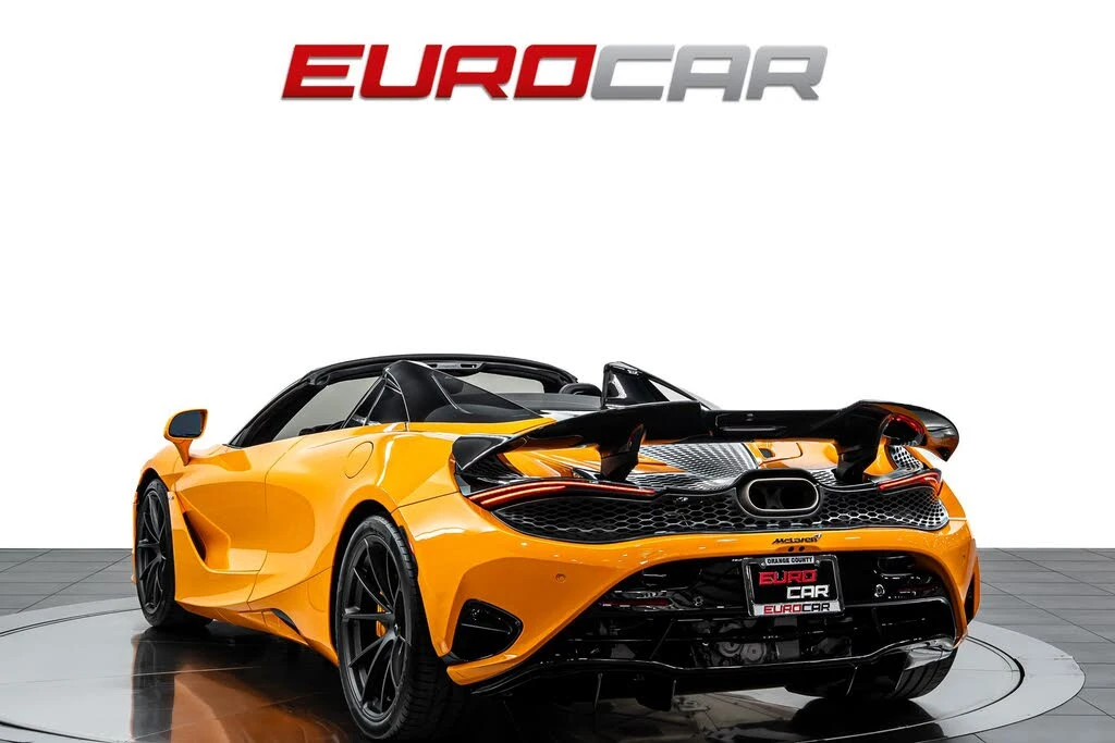 2026 McLaren 750S Spider - Image 4 of 31