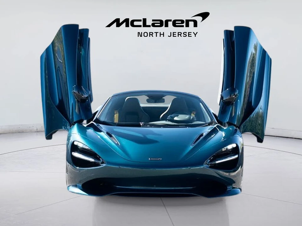 2026 McLaren 750S Spider - Image 6 of 31