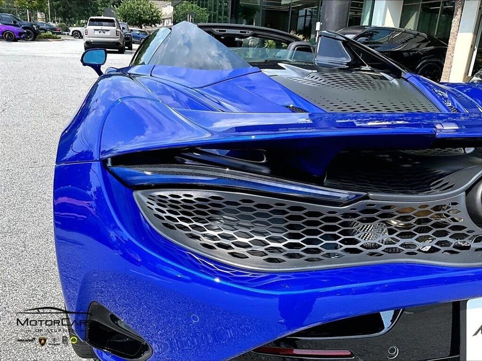 2026 McLaren 750S Spider - Image 22 of 26