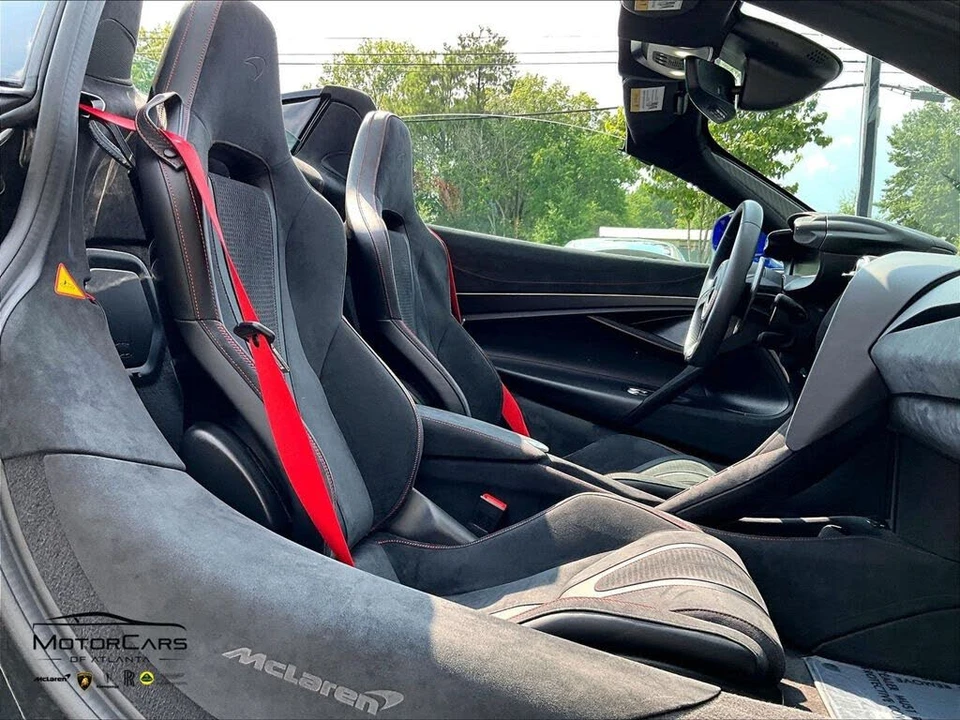 2026 McLaren 750S Spider - Image 8 of 26