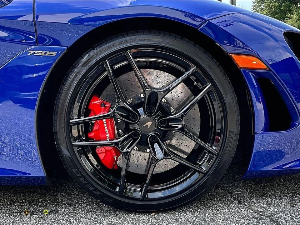 2026 McLaren 750S Spider - Image 26 of 26