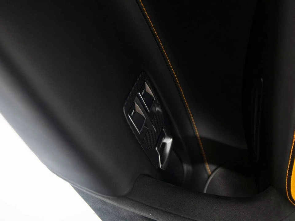 2026 McLaren 750S Spider - Image 15 of 31