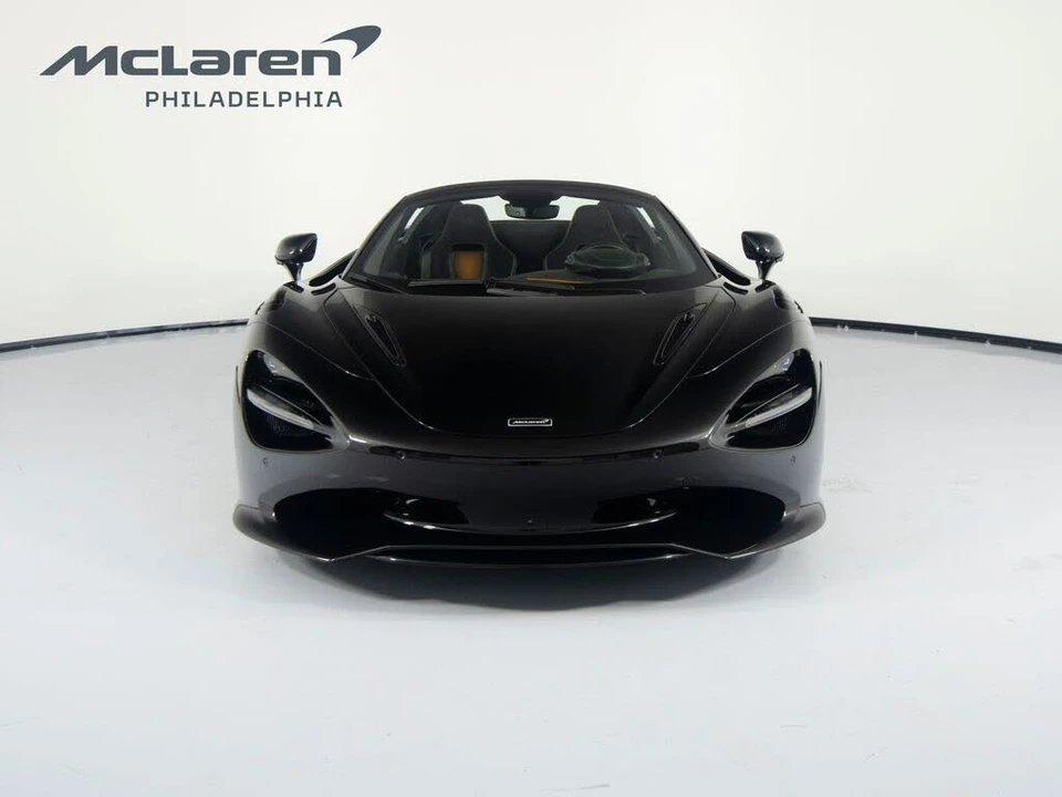 2026 McLaren 750S Spider - Image 3 of 31