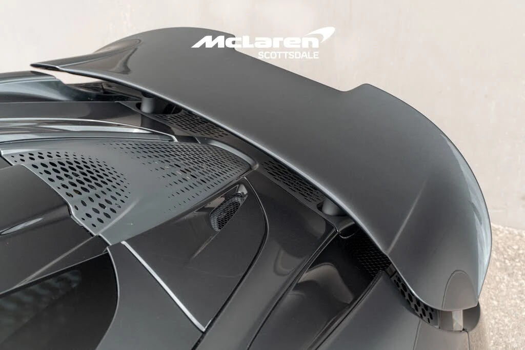2026 McLaren 750S Spider - Image 27 of 31