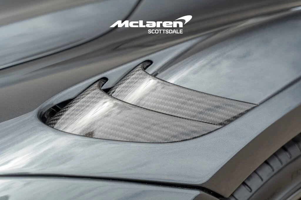 2026 McLaren 750S Spider - Image 21 of 31