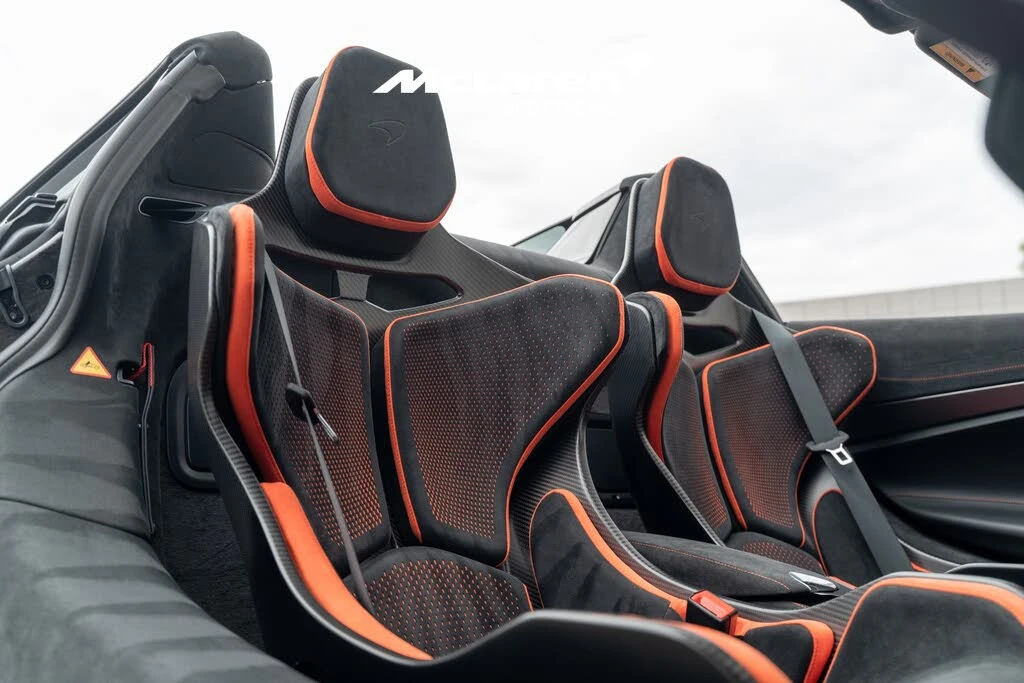 2026 McLaren 750S Spider - Image 12 of 31