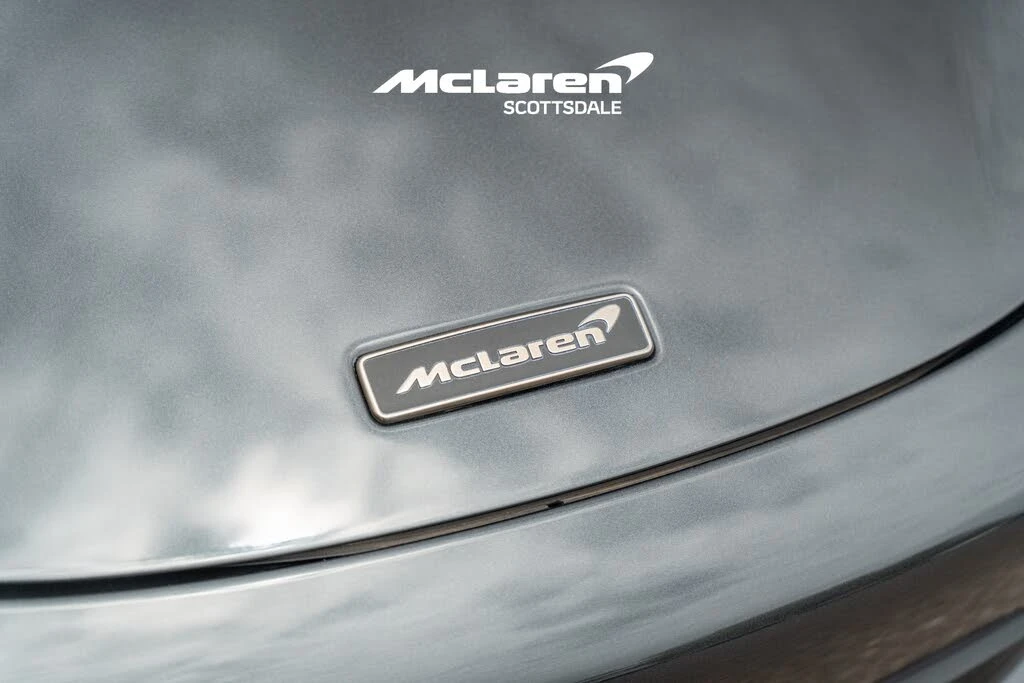 2026 McLaren 750S Spider - Image 19 of 31