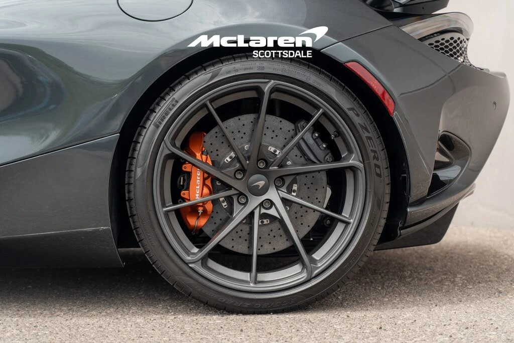 2026 McLaren 750S Spider - Image 31 of 31