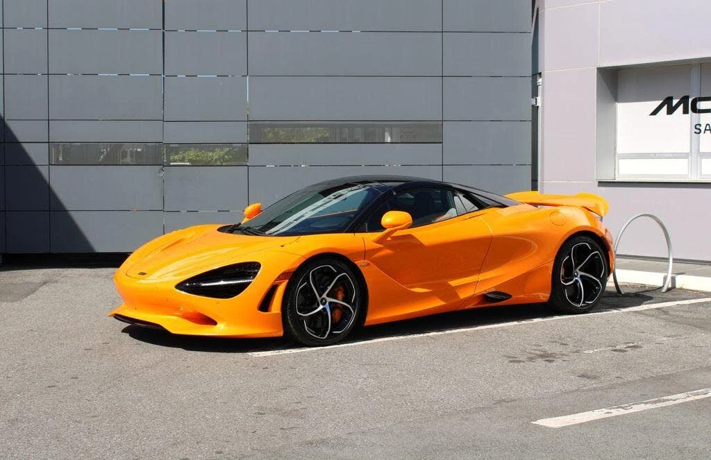 2026 McLaren 750S Spider - Image 6 of 31