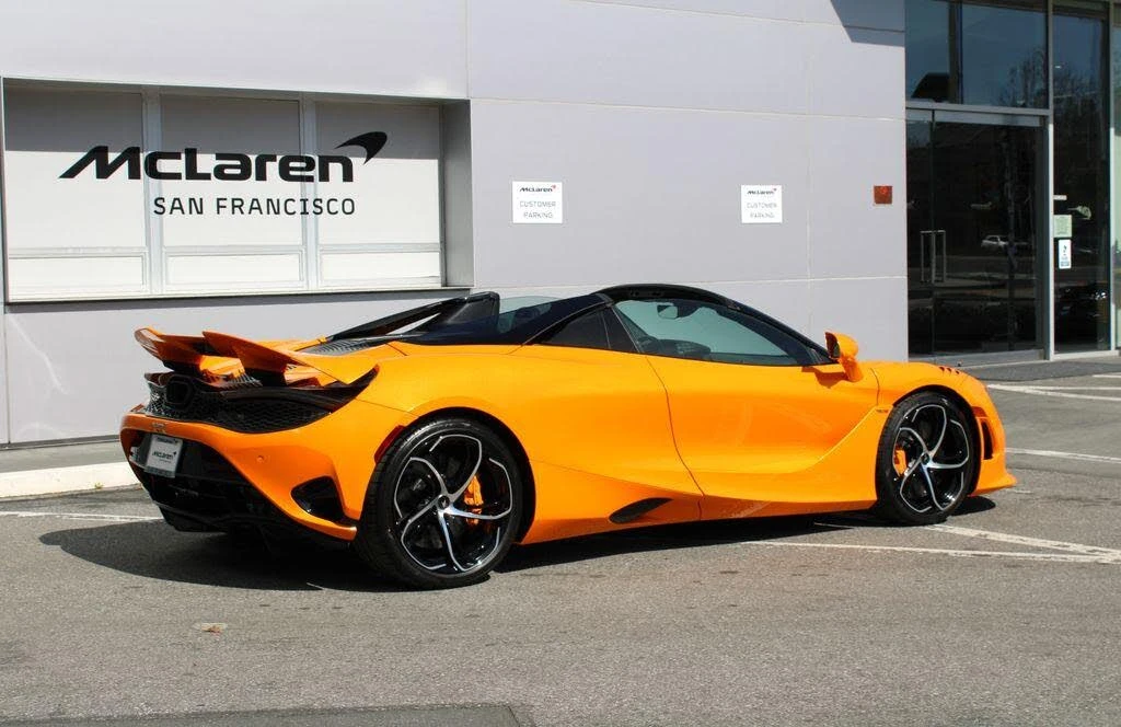 2026 McLaren 750S Spider - Image 14 of 31