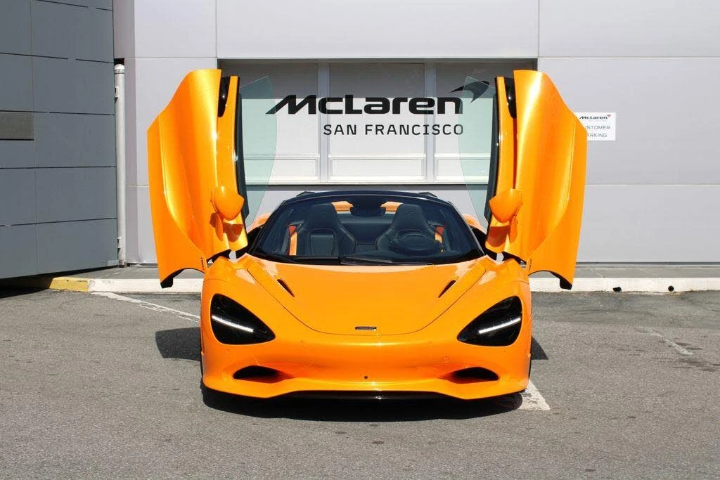 2026 McLaren 750S Spider - Image 9 of 31