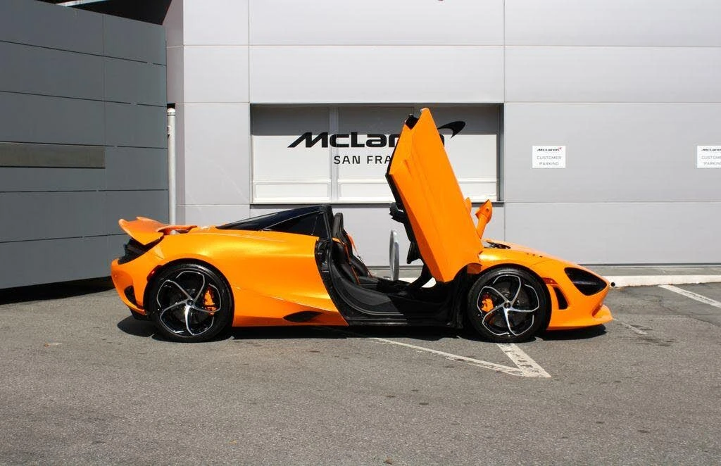 2026 McLaren 750S Spider - Image 19 of 31