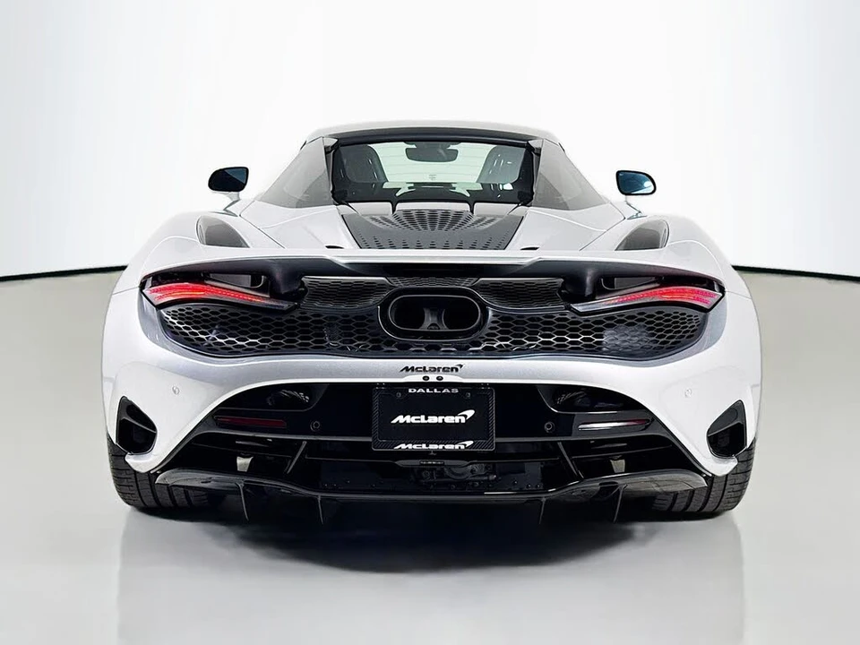 2026 McLaren 750S Spider - Image 6 of 26