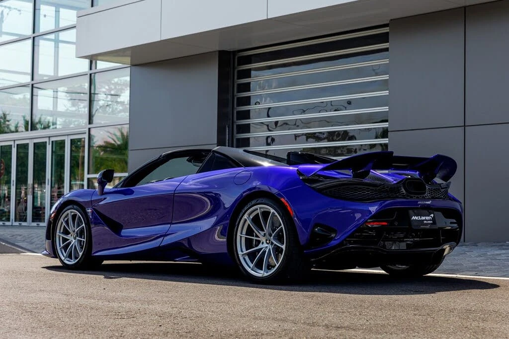 2026 McLaren 750S Spider - Image 24 of 31
