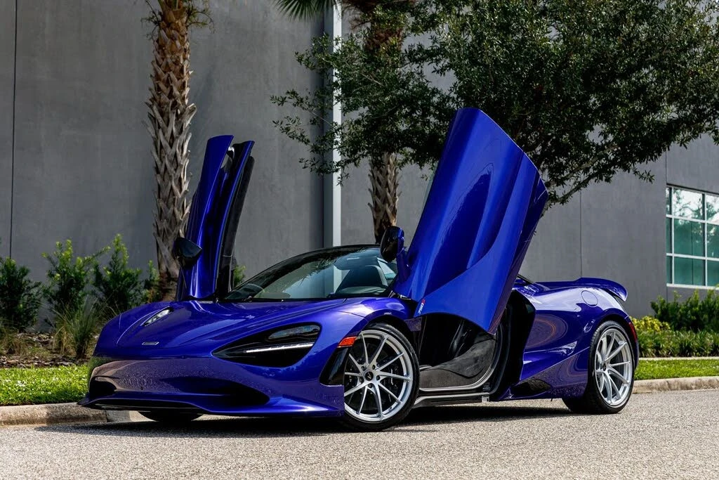 2026 McLaren 750S Spider - Image 16 of 31