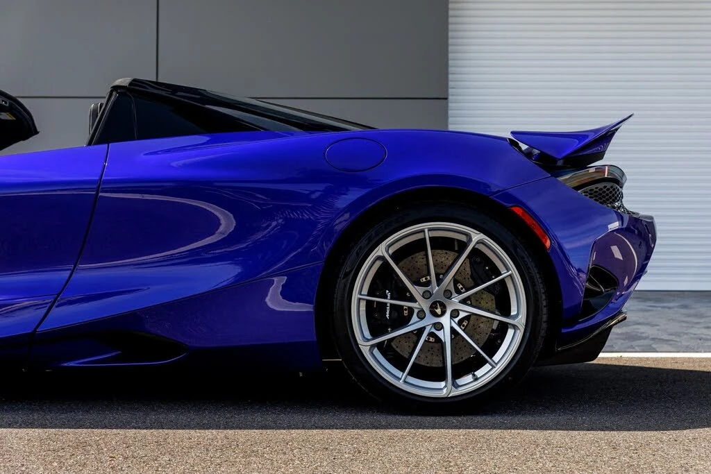 2026 McLaren 750S Spider - Image 20 of 31