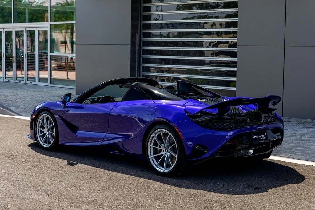 2026 McLaren 750S Spider - Image 23 of 31