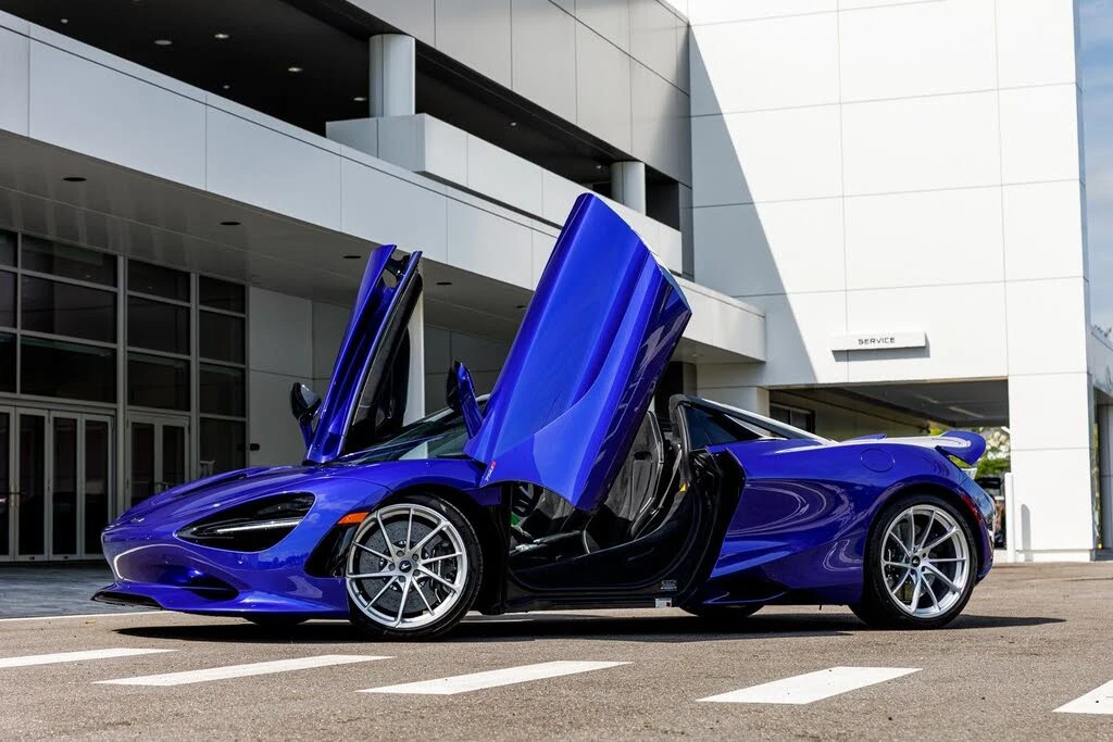 2026 McLaren 750S Spider - Image 9 of 31