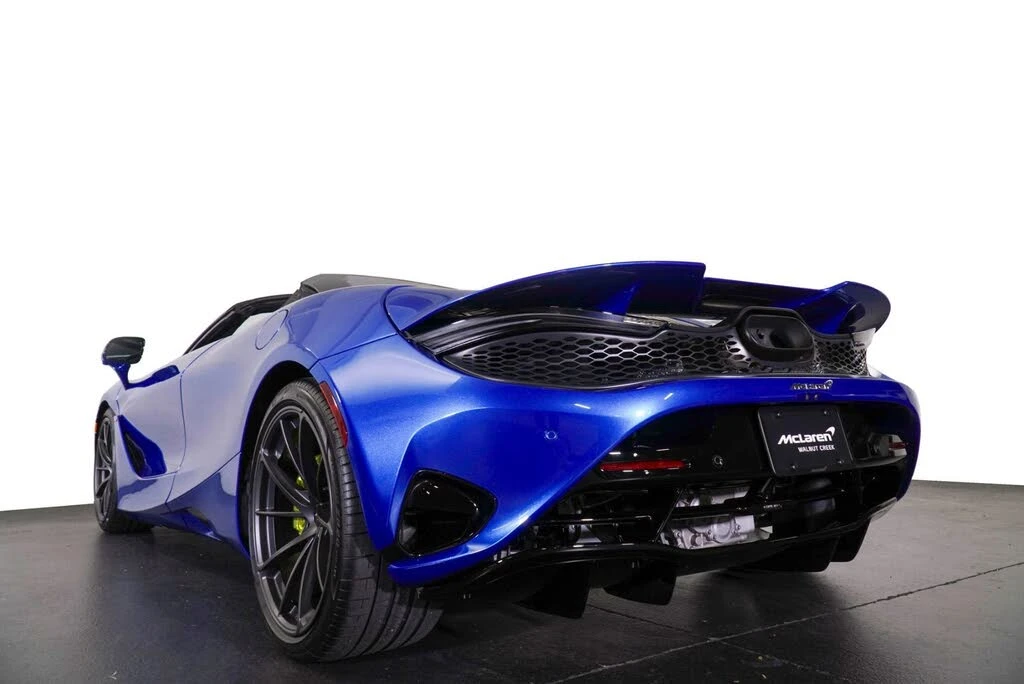 2026 McLaren 750S Spider - Image 7 of 31