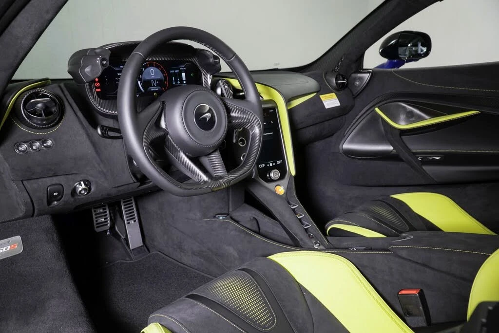 2026 McLaren 750S Spider - Image 3 of 31