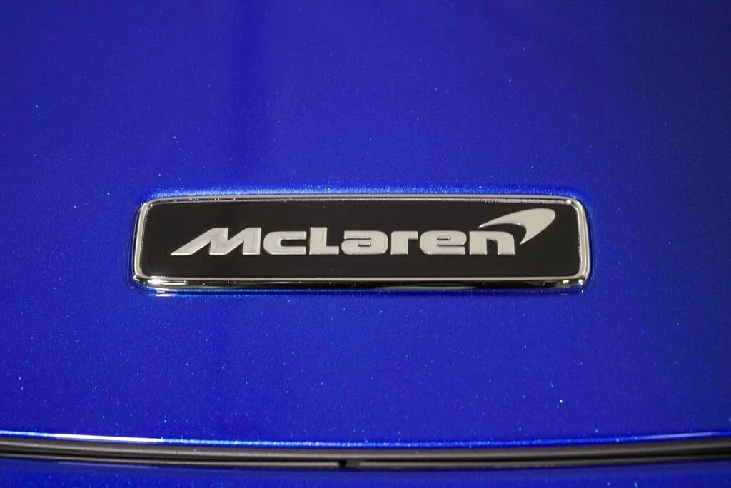 2026 McLaren 750S Spider - Image 15 of 31