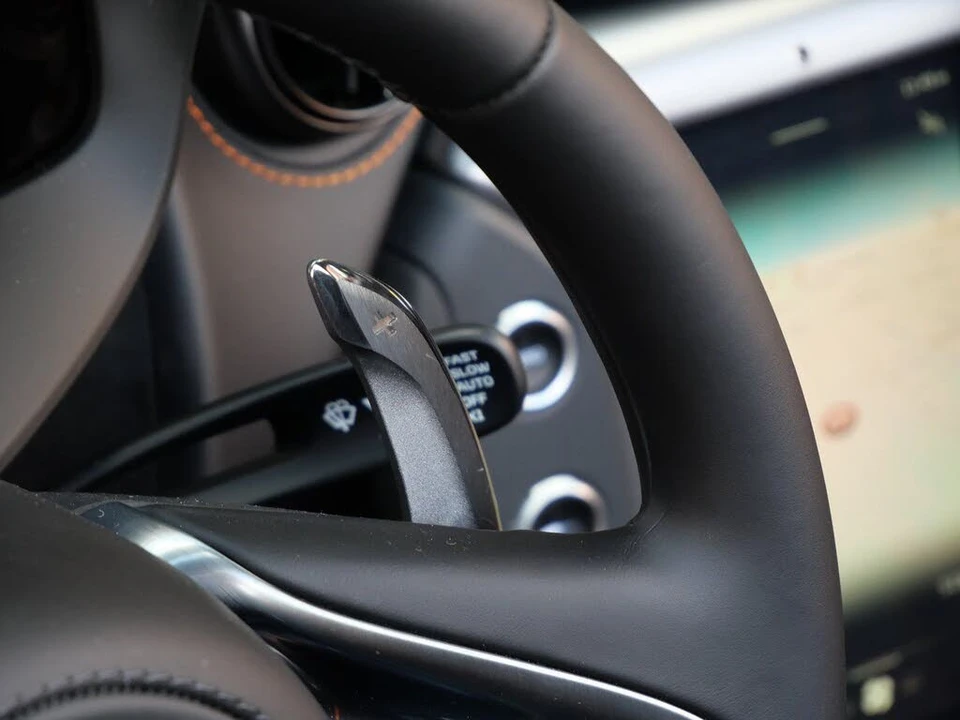 2026 McLaren 750S Spider - Image 12 of 26