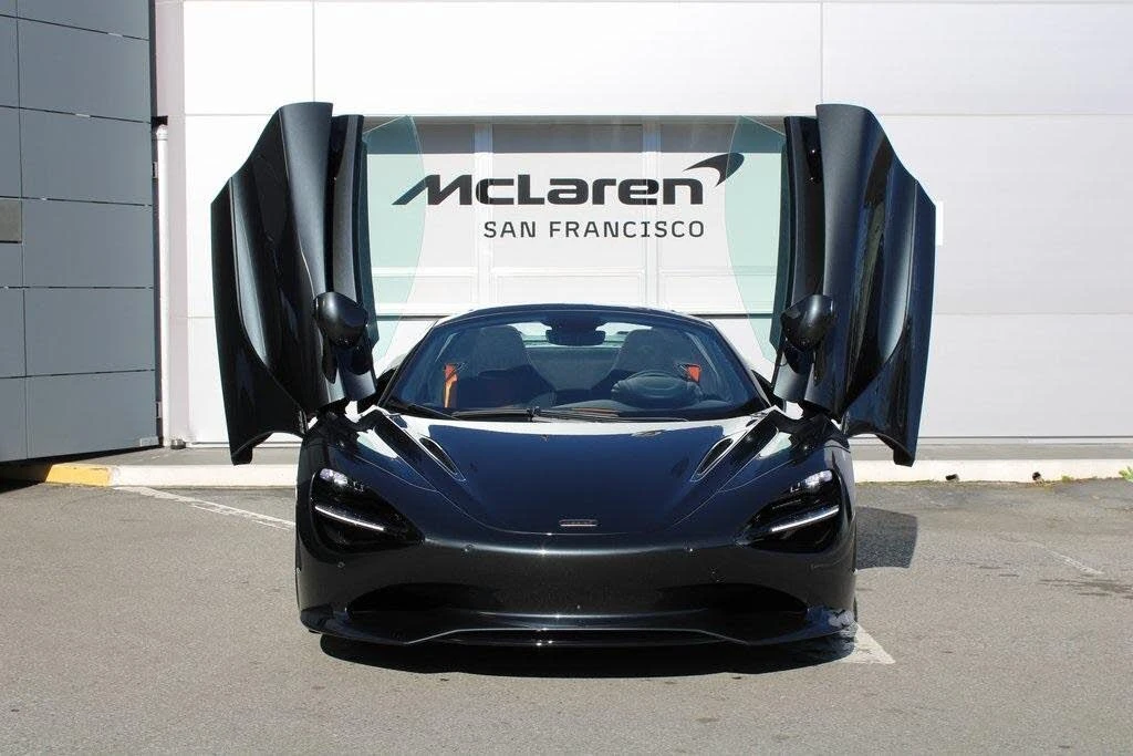 2026 McLaren 750S Spider - Image 13 of 31