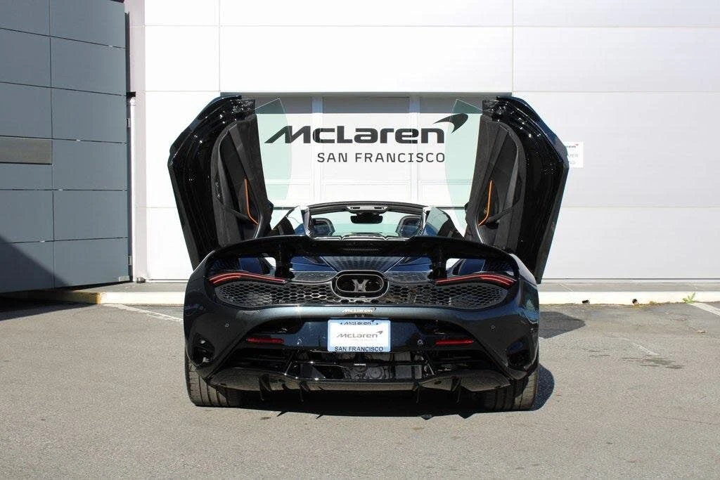 2026 McLaren 750S Spider - Image 30 of 31