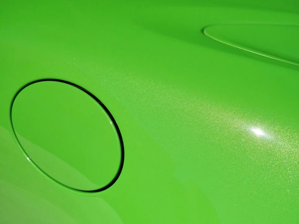 2026 McLaren 750S Spider - Image 14 of 27