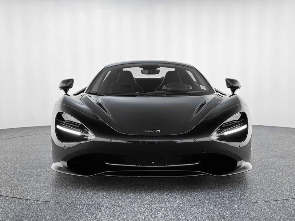 2026 McLaren 750S Spider - Image 10 of 31
