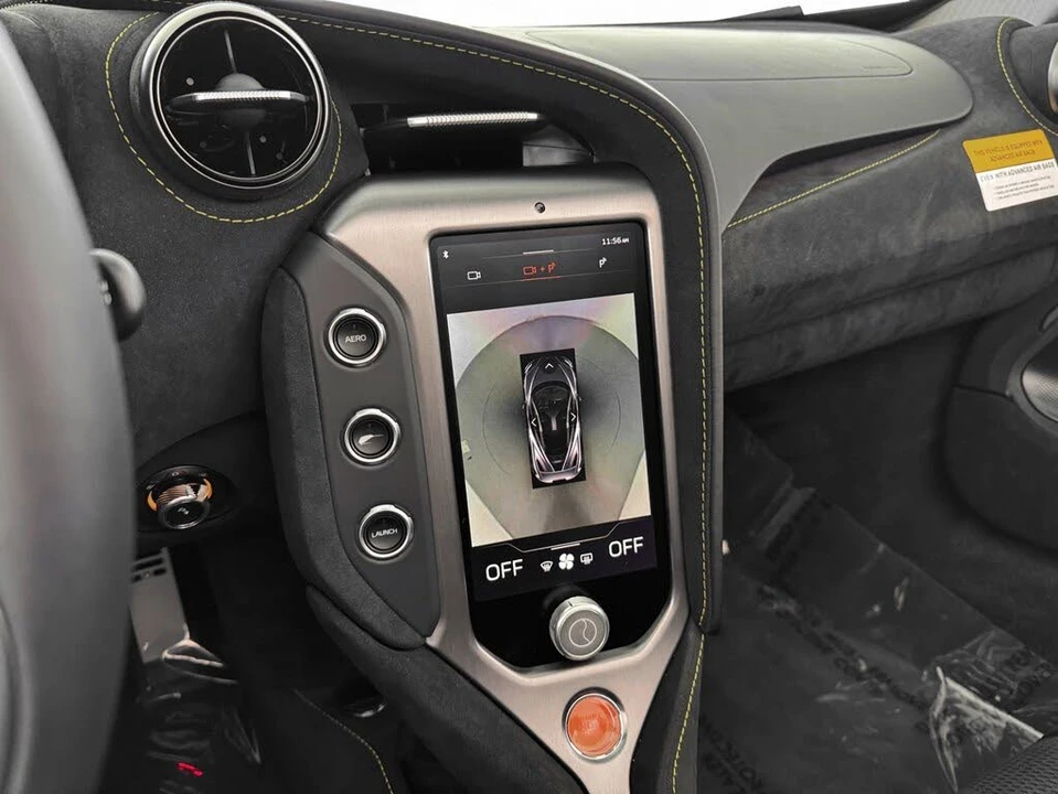 2026 McLaren 750S Spider - Image 28 of 31