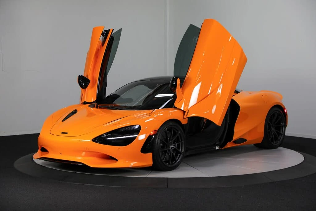 2026 McLaren 750S Spider - Image 7 of 31