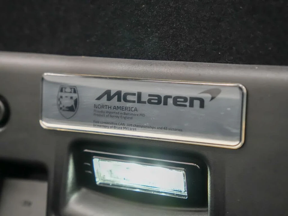 2026 McLaren 750S Spider - Image 14 of 31