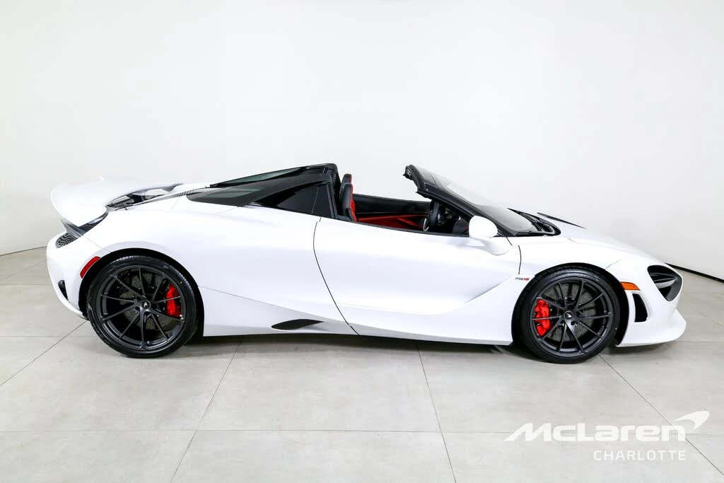 2026 McLaren 750S Spider - Image 11 of 31