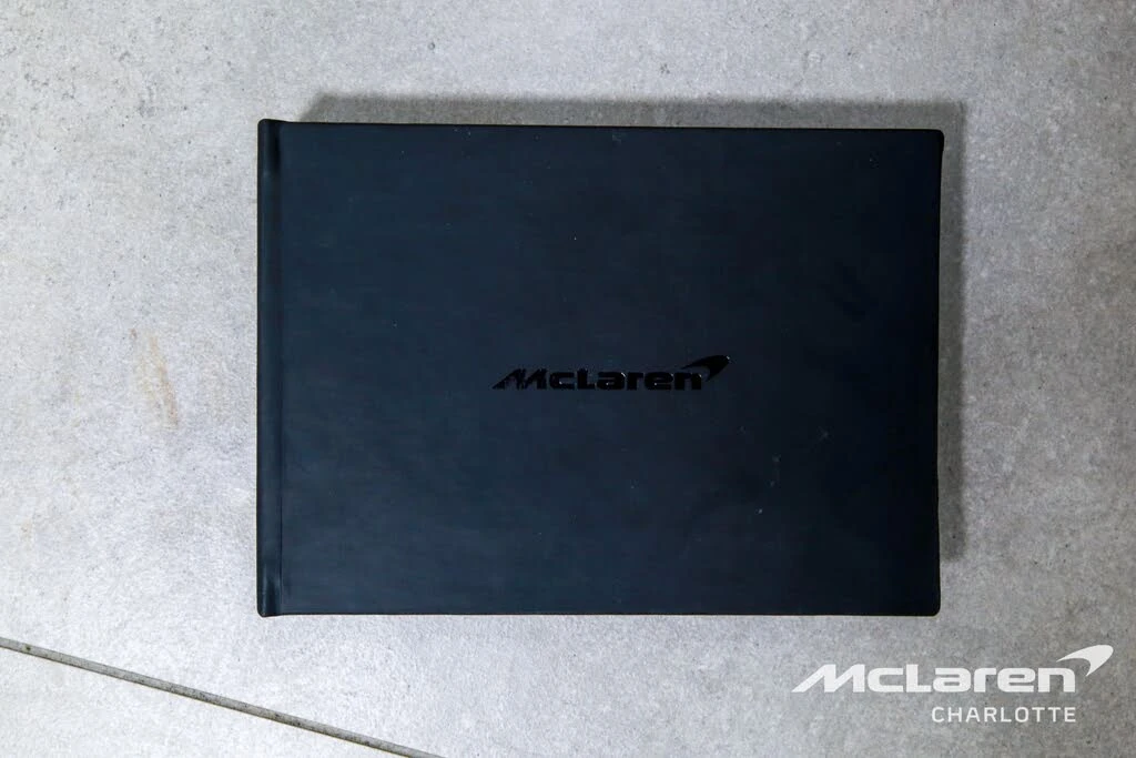 2026 McLaren 750S Spider - Image 21 of 31