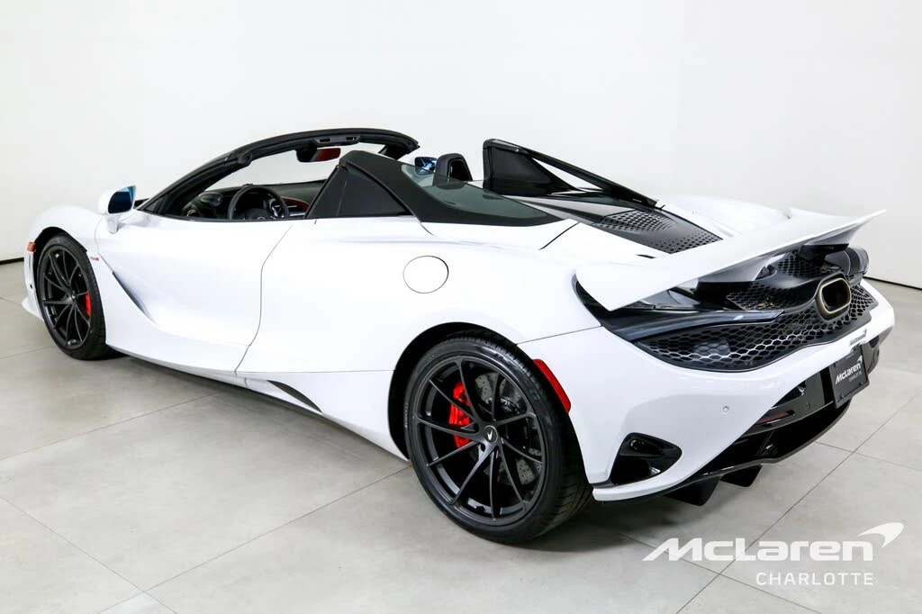 2026 McLaren 750S Spider - Image 8 of 31