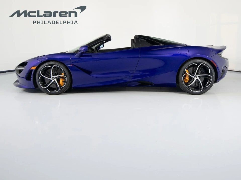 2026 McLaren 750S Spider - Image 9 of 31