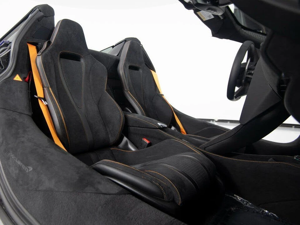 2026 McLaren 750S Spider - Image 30 of 31