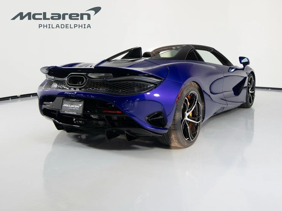 2026 McLaren 750S Spider - Image 6 of 31