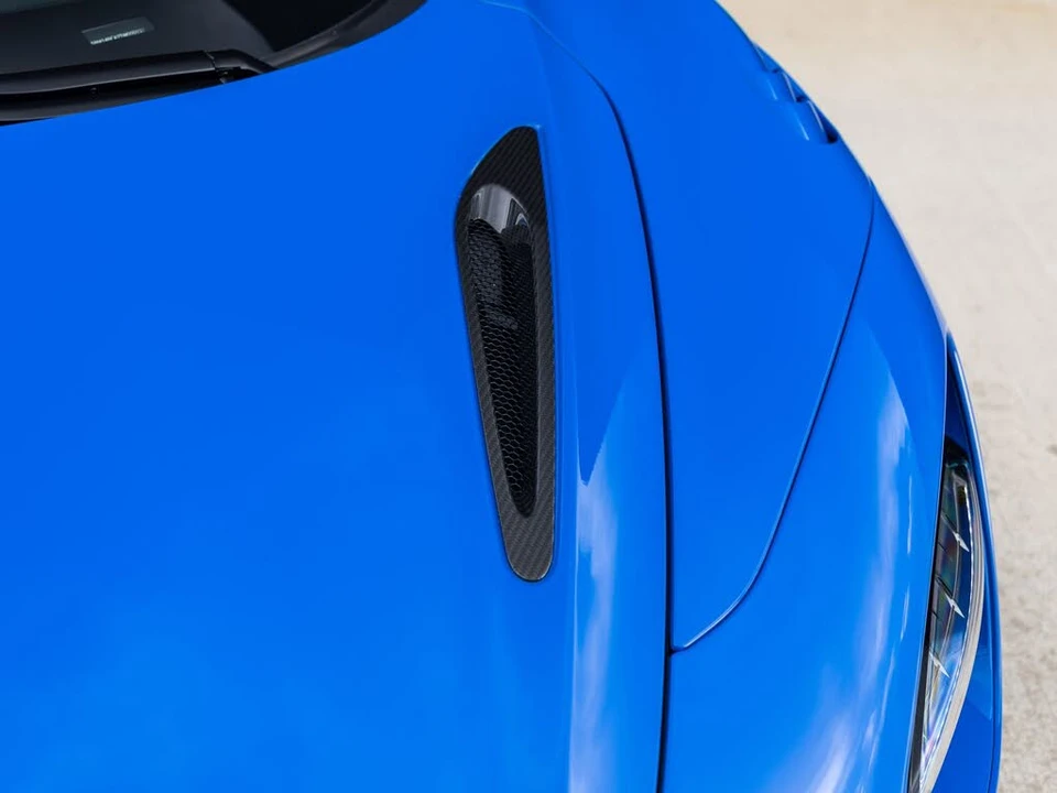 2026 McLaren 750S Spider - Image 20 of 31